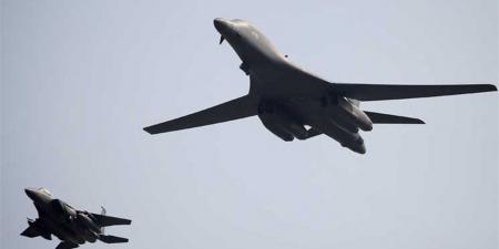 عاجل.. قاذفتان أمريكيتان تحلقان على طول ساحل فنزويلا