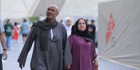 صاحبة الصورة الاشهر فى المتحف المصرى لـ"تحيا مصر":«شوفت فيهم الحب والبساطة»