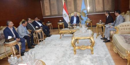 محافظ الغربية: دعم الفلاح أولوية.. ونسعى لتعميم الميكنة الحديثة لخدمة الزراعة