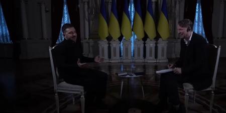 انقطاع الكهرباء خلال مقابلة زيلينسكي مع "الجارديان" (فيديو)