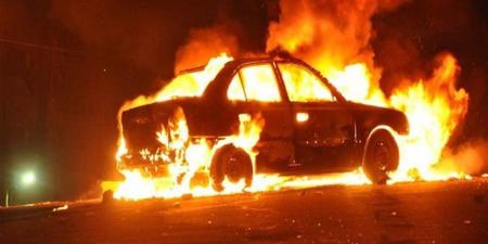 إخماد حريق شبّ في سيارة ملاكي بالعبور