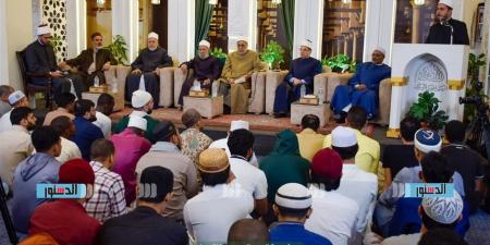 بحضور طلاب الأزهر.. البيت المحمدى يعقد مجلس علمي لشرح كتاب شمائل النبي للإمام النبهاني