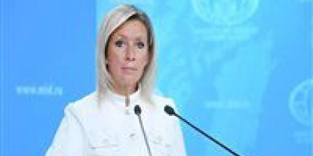 زاخاروفا تنصح الفرنسيين بالاستحمام بعد اتهامات حشرات البق الروسية