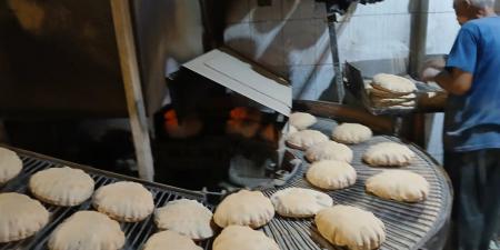 "التموين" تبحث مع الشعبة العامة للمخابز حلول مشكلات الصرف والتأمينات لتحقيق الاستقرار