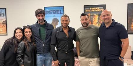 قريبا.. رامي صبري يعلن عن انتهاء تصوير برنامج ذا فويس كيدز