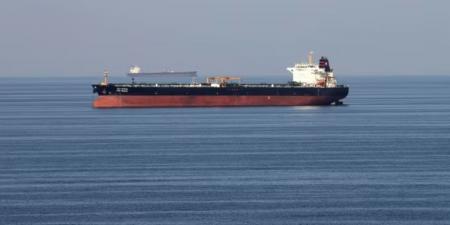 «تحمل الشحنة مواد مخالفة».. الحرس الثوري الإيراني يكشف تفاصيل الاستيلاء على ناقلة النفط تالارا