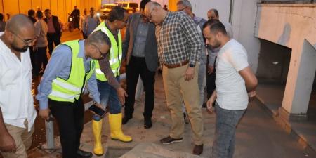 محافظ القليوبية يشهد تجربة محاكاة لتصريف الأمطار ويشدد على الجاهزية القصوى