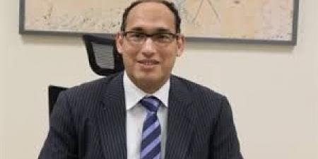 مصطفى غنايم يكشف التأثير العميق للكاتب الكبير يعقوب الشاروني في مسيرته الإبداعية