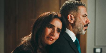 مسلسل ورد وشوكولاتة.. اكتشاف فساد ومواجهة ساخنة بين زينة ومحمد فراج