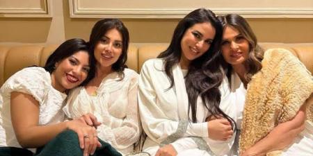 فركش.. انتهاء تصوير مشاهد فيلم الست لما بطولة يسرا