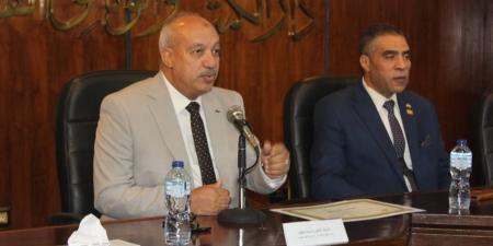 أسامة طلعت: الأدب ركيزة أساسية في تكوين شخصية الطفل