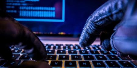 "زلزال الثلاثاء" يشل الإنترنت عالميًا.. هل تعرضت "Cloudflare" لهجوم سيبراني؟