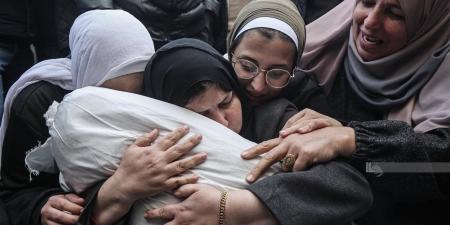 عاجل.. "الصحة اللبنانية": استشهاد 11 شخصًا فى غارة إسرائيلية على مخيم عين الحلوة