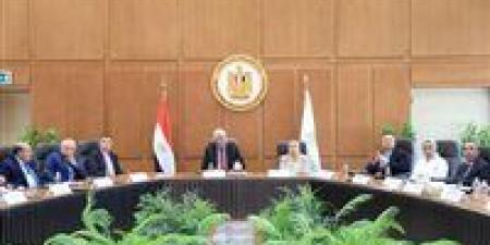 خطة شاملة لتوسيع المنح الدراسية وجذب الطلاب الوافدين.. والتعليم العالي تطلق منصة موحدة