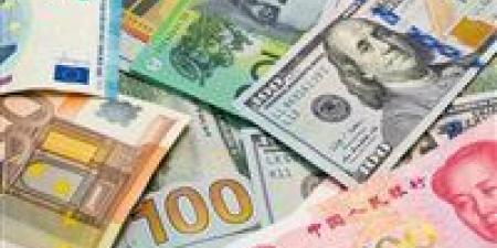 محضر الفيدرالي: الإبقاء على أسعار الفائدة محتمل في ديسمبر وسط انقسام المسؤولين