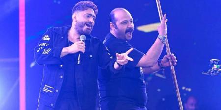 ربنا يتم شفاك يا نجم الجيل.. محمد ثروت يدعم تامر حسني