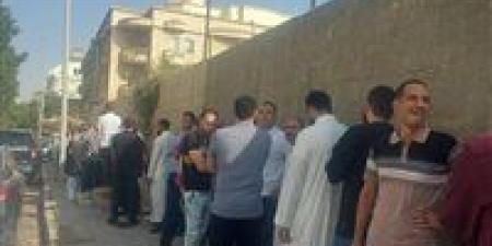 استمرار توافد أبناء الجالية المصرية في جدة للإدلاء بأصواتهم في انتخابات مجلس النواب