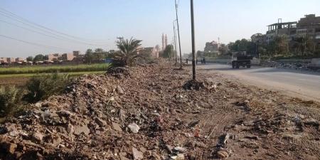 رفع 120 طن مخلفات من المحطة الوسيطة بكوم أمبو