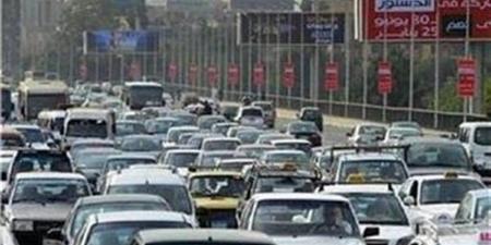 كثافات مرورية بالقاهرة الجيزة.. وغلق كلي لمحور 23 يوليو