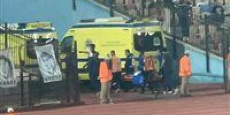 الكونفدرالية الأفريقية: نقل نبيل عماد دونجا لاعب الزمالك إلى المستشفى بعد تعرضه لإصابة قوية في مباراة زيسكو الزامبي
