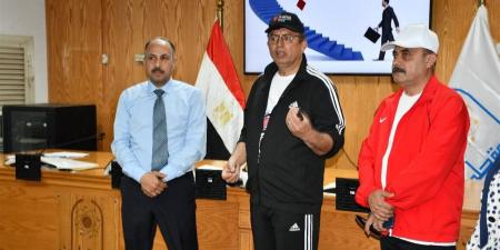 رئيس جامعة حلوان: نولي اهتمامًا كبيرًا برفع كفاءة الكوادر الإدارية والأكاديمية