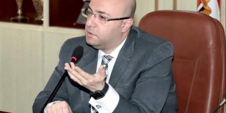 محافظ بني سويف يناقش تقرير أنشطة وجهود مديرية الزراعة