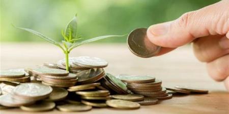 هل يجوز لشركة علاج بعض العاملين بها من زكاة المال المفروضة عليها؟