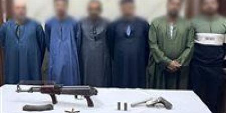 ضبط 6 أشخاص ينصبون على المواطنين بزعم امتلاكهم الزئبق الأحمر