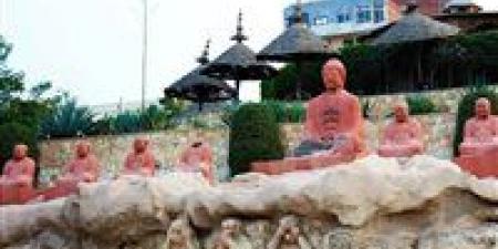 4 رؤوس مفقودة تهدد تراث الحديقة اليابانية في حلوان