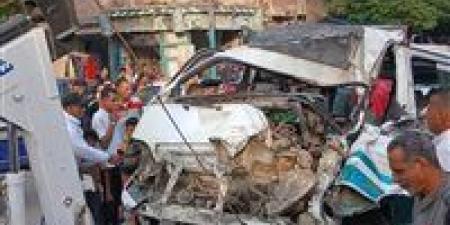 إصابة شخصين في حادث تصادم سيارتين بمنطقة الشيخ حسن بالفيوم