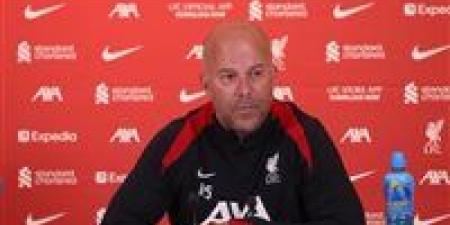 سلوت يقرّ بالأزمة: دفاع ليفربول يهتز.. ويكشف ما لم يُعلن بعد