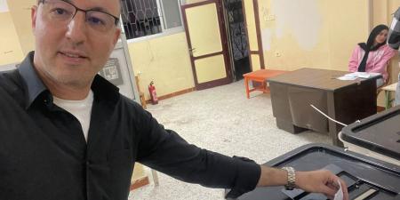 توافد اعضاء تنسيقية شباب الأحزاب والسياسيين للإدلاء بأصواتهم فى انتخابات مجلس النواب