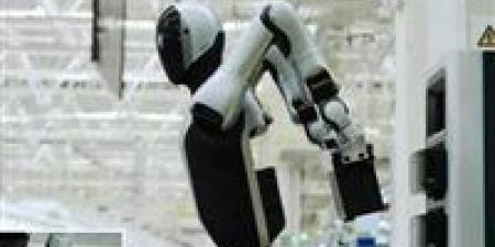 الصين تبدأ نشر روبوتات بشرية على الحدود لتعزيز الأمن والذكاء الصناعي