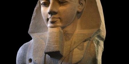 رأس رمسيس الثاني.. تحفة جرانيتية عملاقة نجت عبر ثلاثة آلاف عام