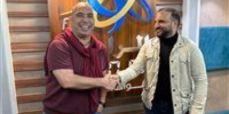 الكاتب الصحفي الكبير أحمد الخطيب: مبسوطٌ لنجاح النائب المعارض ضياء الدين داود في انتخابات البرلمان.. وهو شخصية مُقدرة ويدعم مؤسسات الدولة الوطنية بعيدًا عن كونه معارضًا