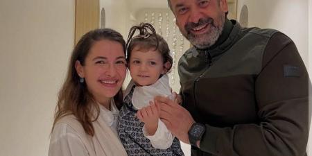 شام الذهبي لـ كريم عبد العزيز بعد زيارته لعيادتها التجميلية: اسعدتنا بقدومك ونتمنى نشوفك دايما