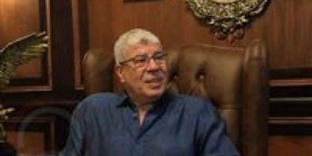 هل يقطع حسام حسن إجازة لاعبي الأهلي؟.. شوبير يثير الجدل حول صدام محتمل