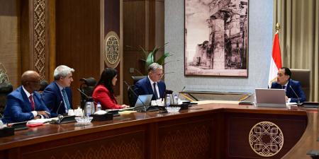 رئيس الوزراء يلتقي مسئولي شركة "أنجلوجولد أشانتي" مُشغل منجم السكري للذهب… صور