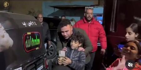 محمد إمام بعد حريق لوكيشن تصوير مسلسل الكينج: نجوم ومسؤولين كبار في مصر كلموني يطمنوا عليا