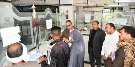 خلال جولة مفاجئة.. محافظ الفيوم يتفقد سير العمل والأداء بالمركزين التكنولوجيين بسنورس وطامية