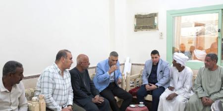 أهالى قرية فارس بكوم أمبو يشكرون الرئيس لتنفيذ مشروعات حياة كريمة