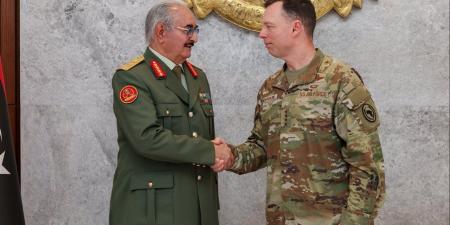 حفتر يبحث مع قائد أفريكوم التعاون العسكري بين ليبيا والولايات المتحدة