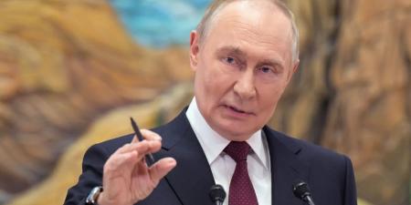 «سيد الكرملين يهدد القارة العجوز».. بوتين: إذا أرادت أوروبا الحرب نحن مستعدون لها