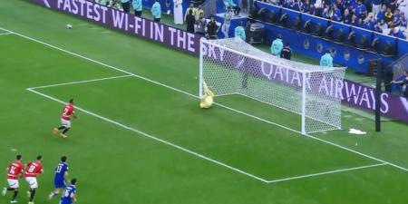 كأس العرب 2025: محمد مجدي أفشة يسجل هدف التعادل لمنتخب مصر في مرمى الكويت من ركلة جزاء