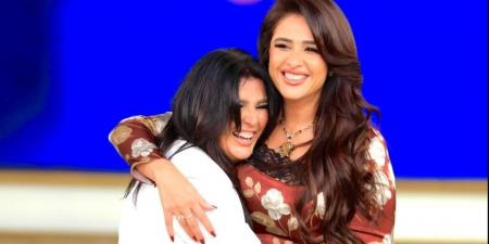 من الانهيار إلى الغناء والرقص… هل تخطت ياسمين عبد العزيز صدمة طلاقها؟