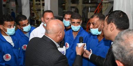 وزير الصناعة: إنشاء محطة شحن بضائع بمحطة القطار السريع بقوص لخدمة المناطق الصناعية بقنا