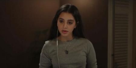 أحداث مسلسل ميدتيرم الحلقة 4.. تيا تساعد أدهم فهل ستحبه؟