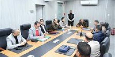 محافظ الفيوم يتابع أعمال غلق لجان التصويت في ختام اليوم الأول لجولة إعادة انتخابات مجلس النواب 2025 بالدائرة الثالثة