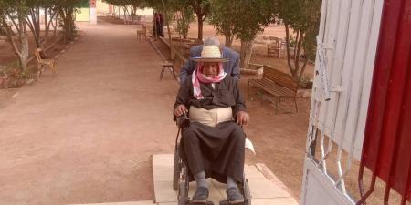 إقبال لافت من الشباب وكبار السن على اللجان الانتخابية ببلاط في الوادي الجديد للتصويت في مجلس النواب