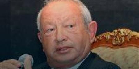 نجيب ساويرس يدعو لرفع الحد الأدنى للأجور إلى 15 ألف جنيه